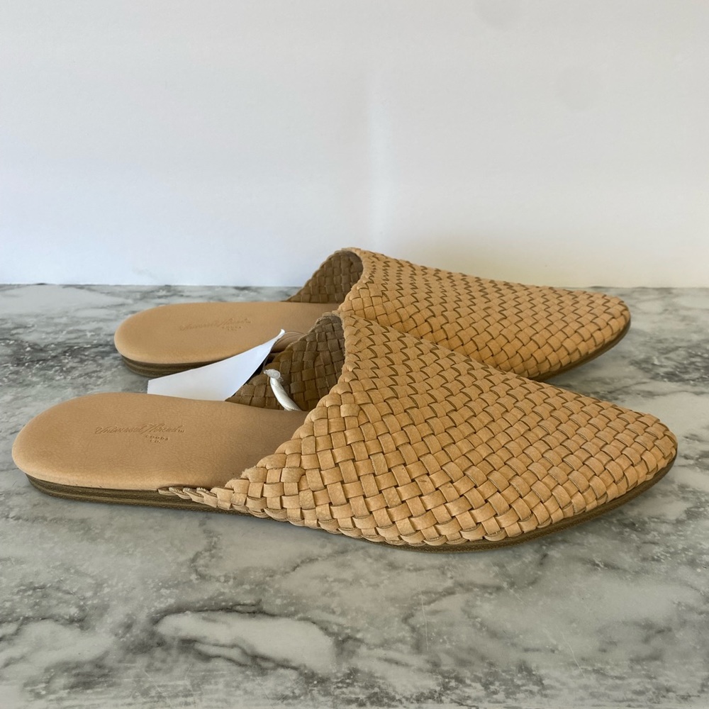 Universal Thread Elora Mules